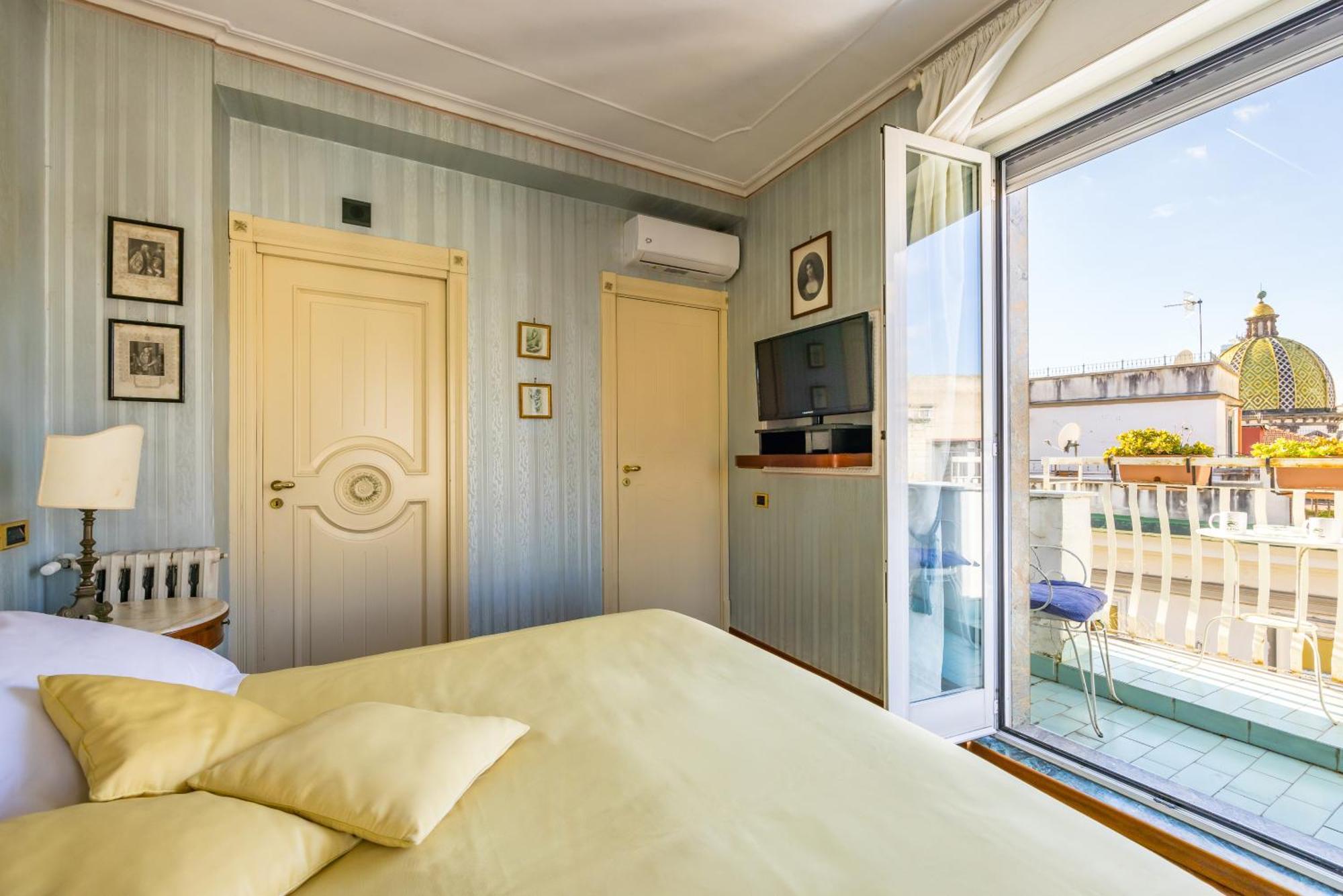 La Casa Di Bruno Napoli Bed and Breakfast Εξωτερικό φωτογραφία