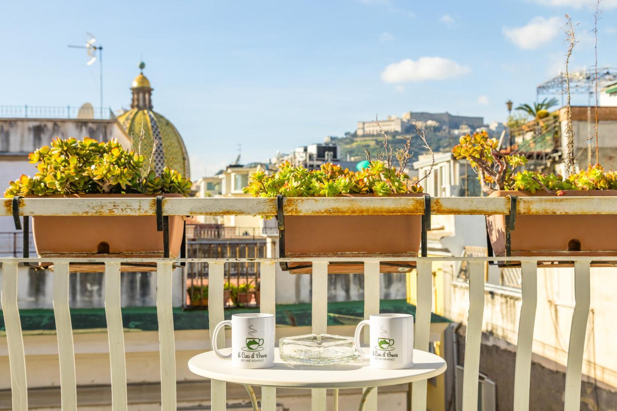 La Casa Di Bruno Napoli Bed and Breakfast Εξωτερικό φωτογραφία