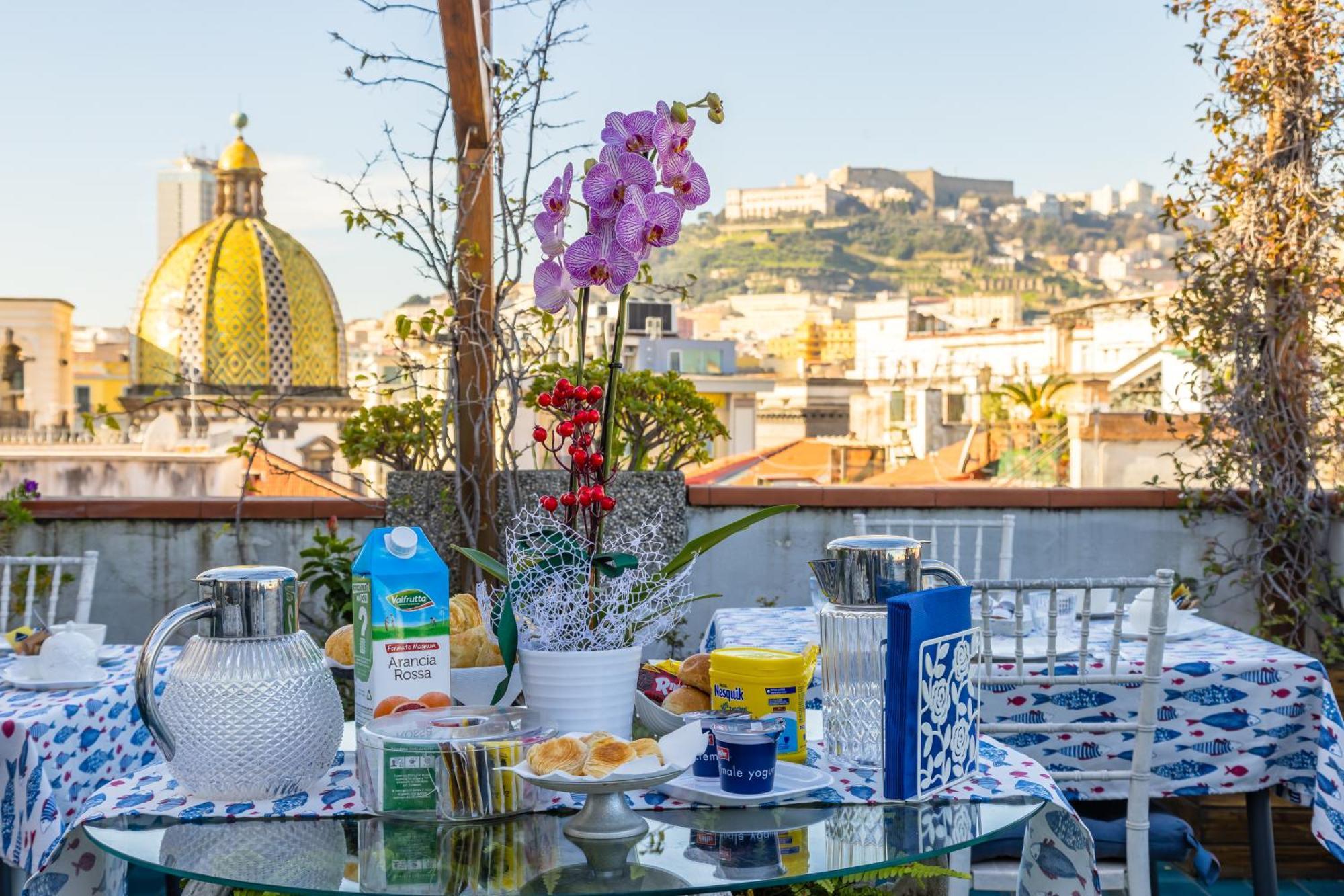 La Casa Di Bruno Napoli Bed and Breakfast Εξωτερικό φωτογραφία